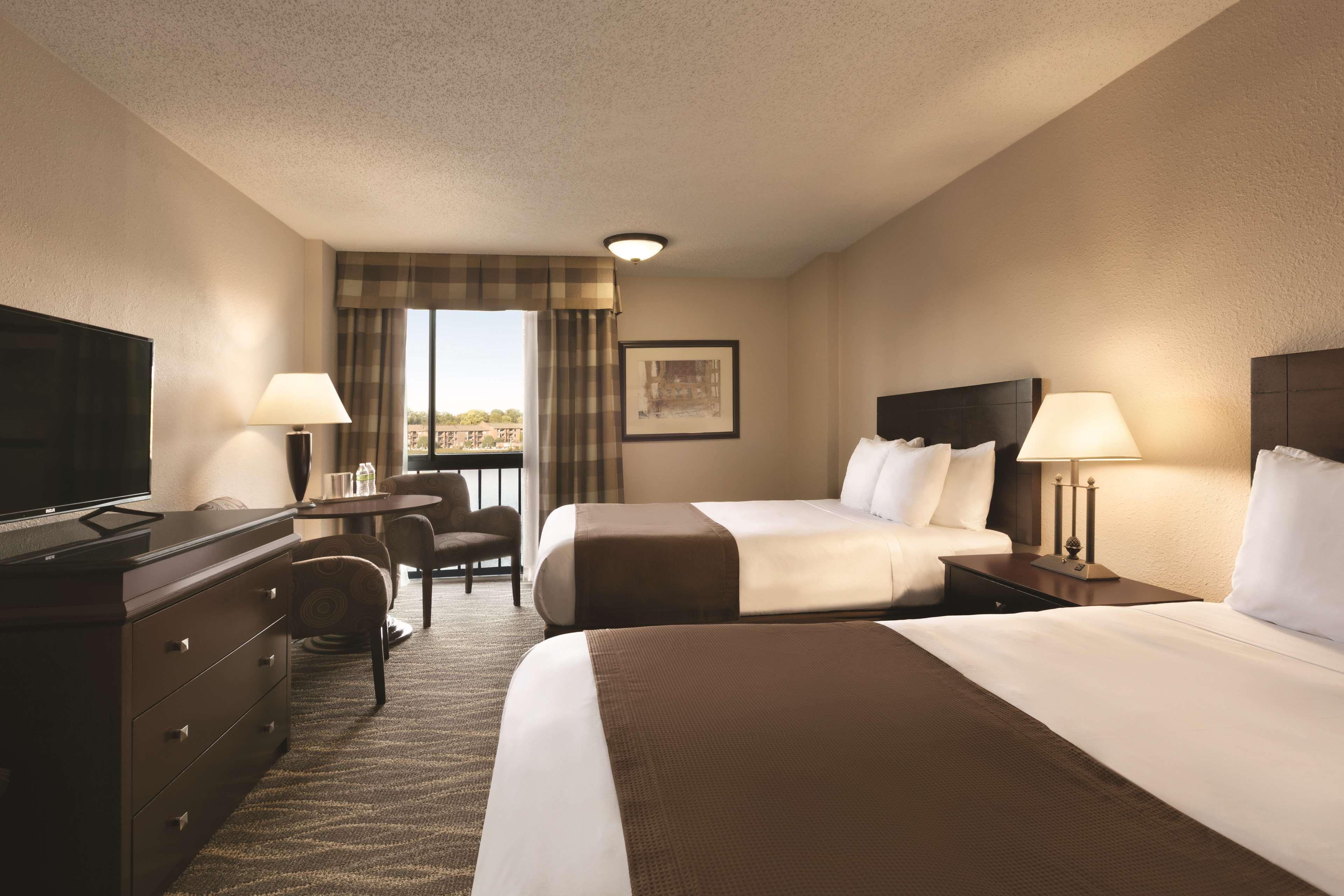 Radisson Hotel Louisville North Jeffersonville Kamer foto