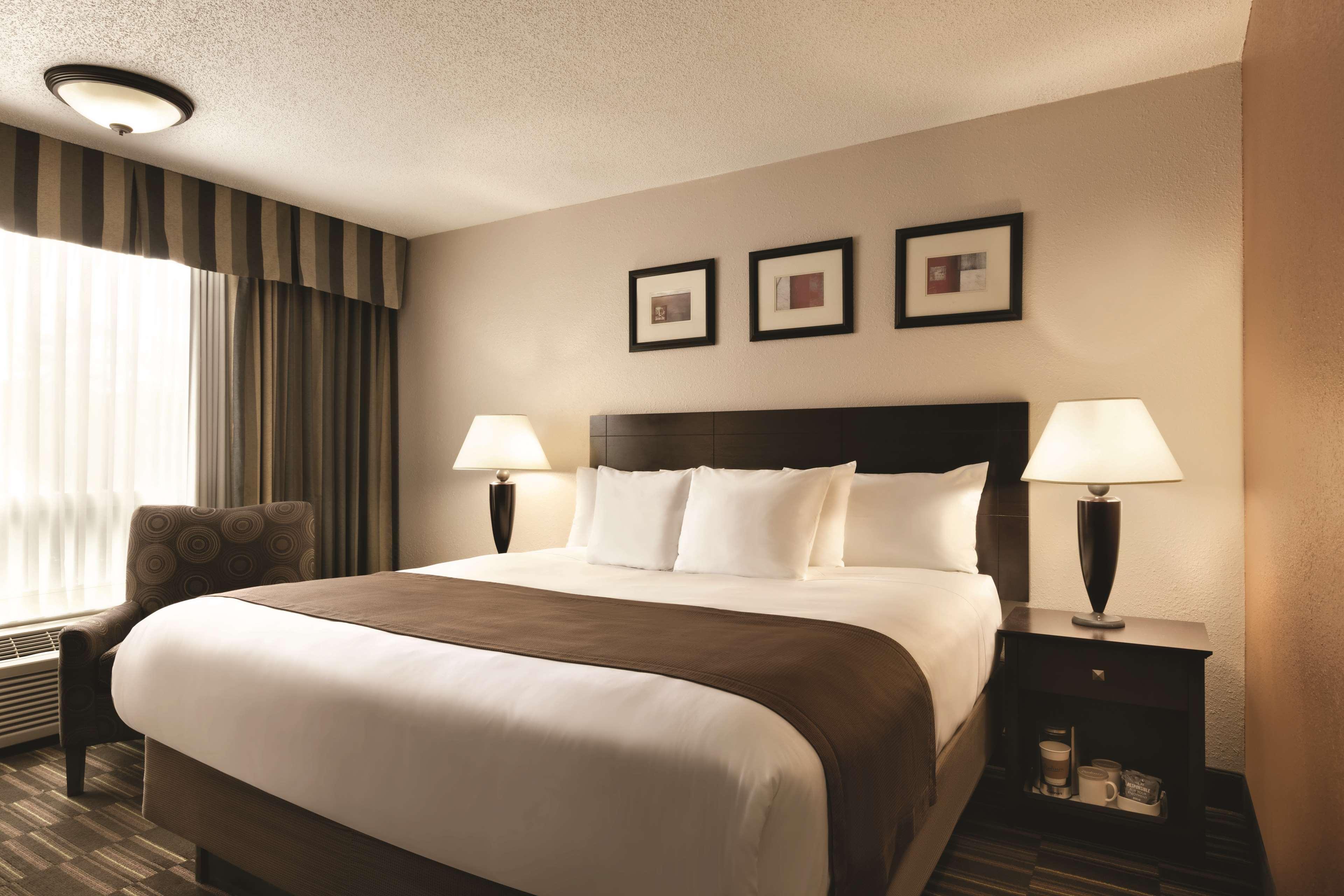 Radisson Hotel Louisville North Jeffersonville Kamer foto