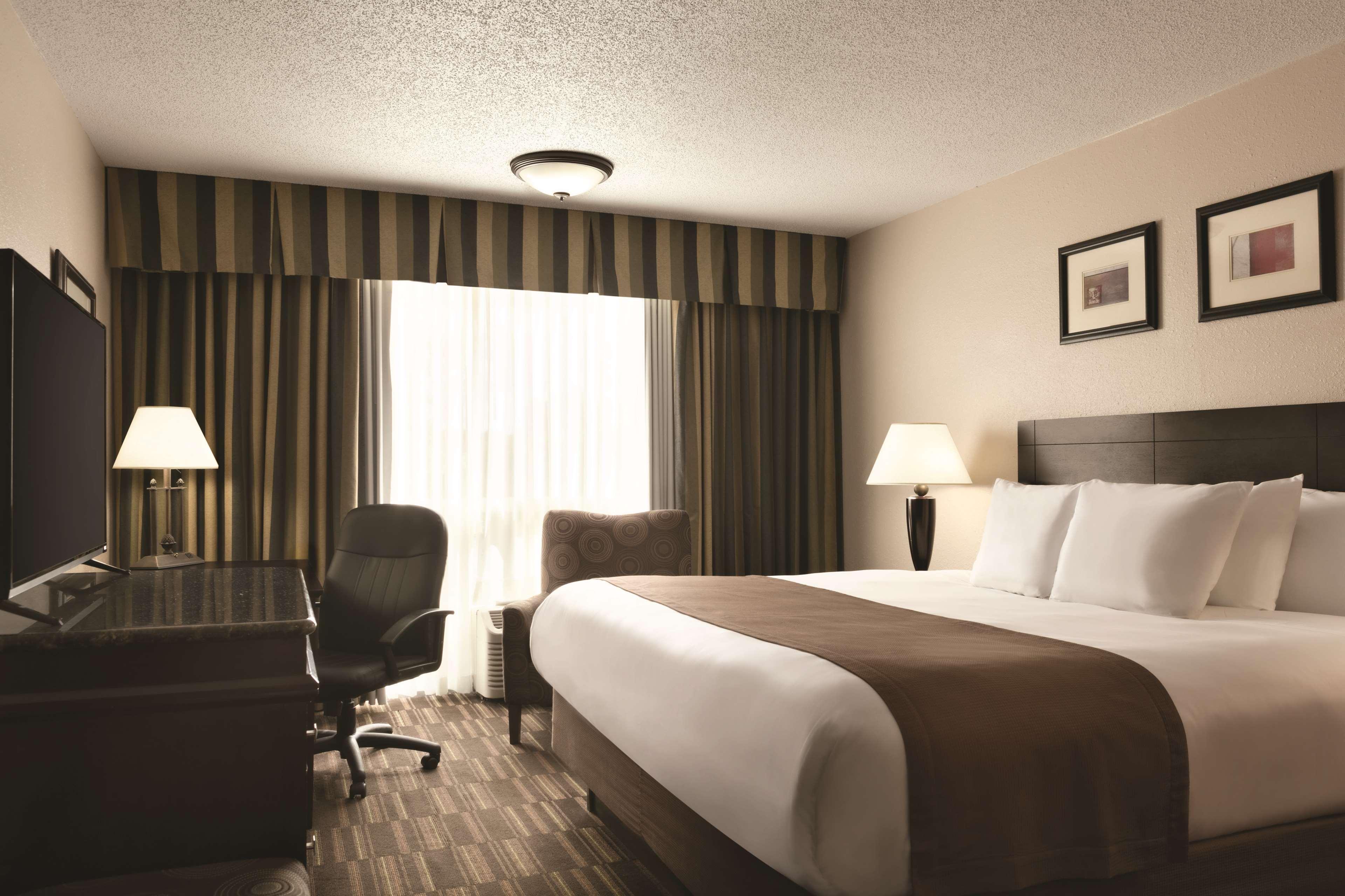 Radisson Hotel Louisville North Jeffersonville Kamer foto