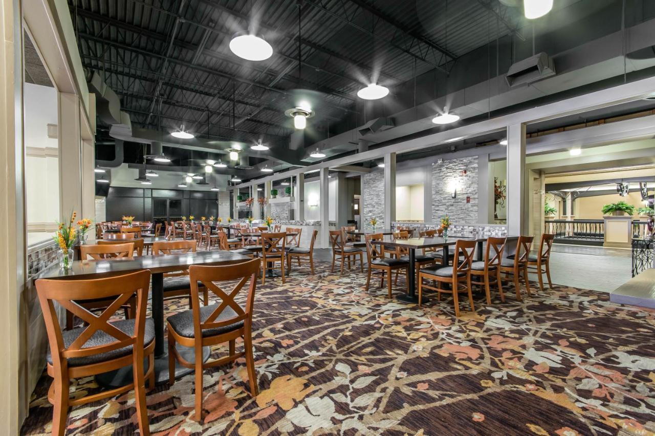 Radisson Hotel Louisville North Jeffersonville Faciliteiten foto